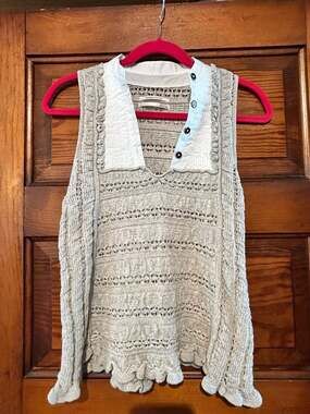 By Anthropologie Open-Stitch Twofer Sweater Tank Top with Ruffle Trim Gray
